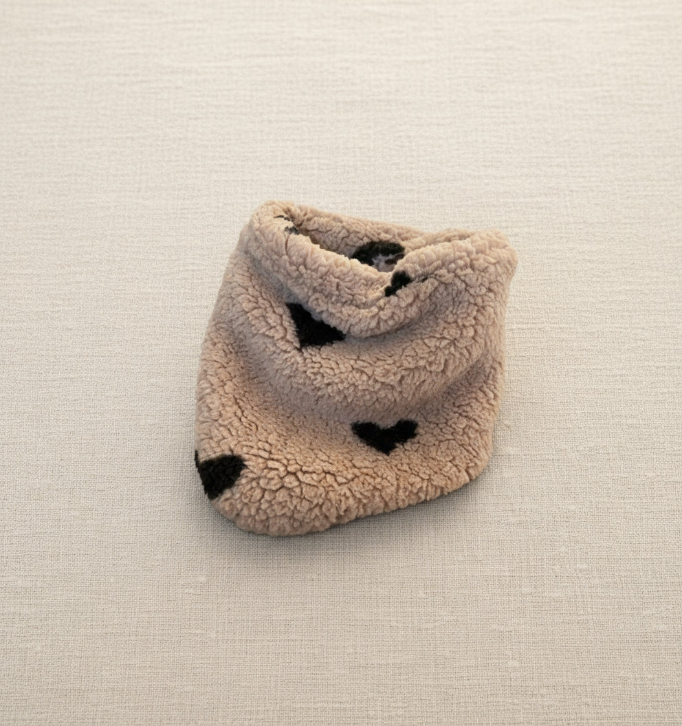 Cache-cou hiver Cœur noir 2/6 ans