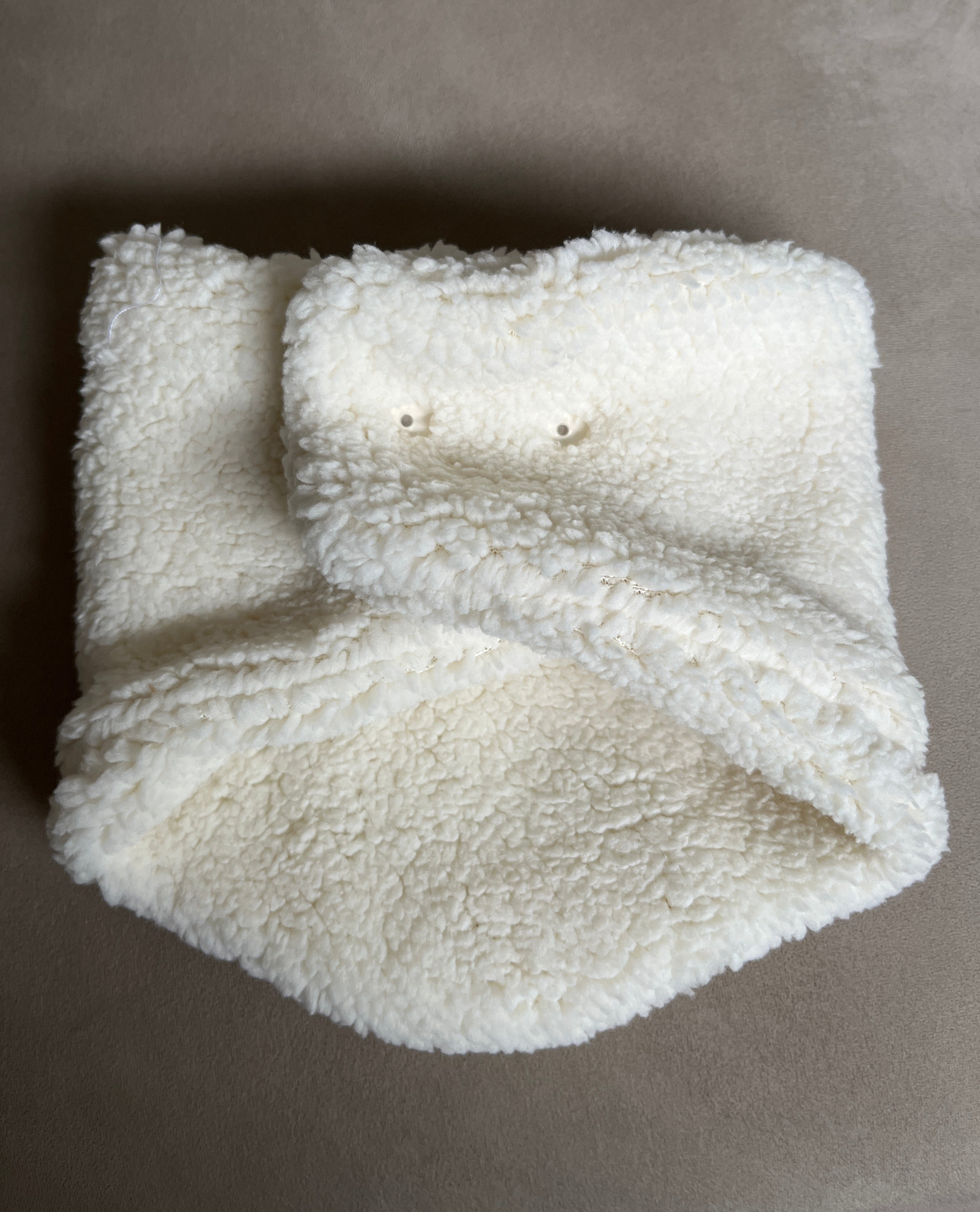 CACHE COU uni Ecru 2/6ans