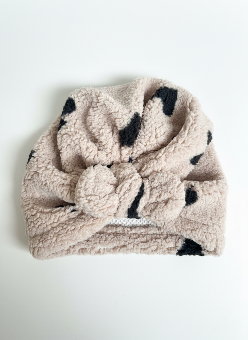 Bonnet cœur noir dès 6 mois