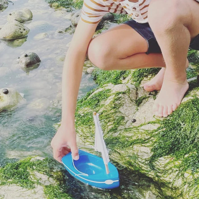 Le Bachi Bleu d’eau - Jouet de bain - MAISON TIROT