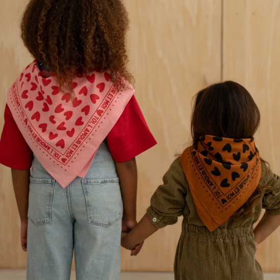 FOULARD COEURS 55CM Rose / Rouge