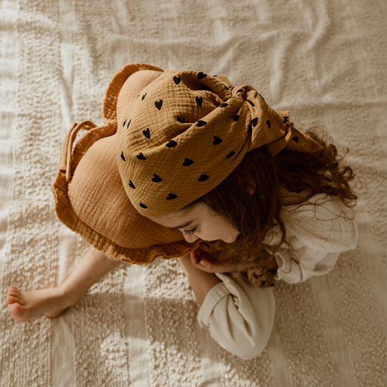 Foulard - Gaze beige cœurs noirs